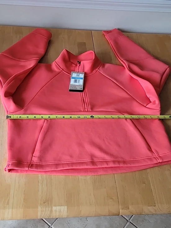 Nike Dri-FIT Prima 1/2-Zip Cropped Training Top - Picture 9 of 16